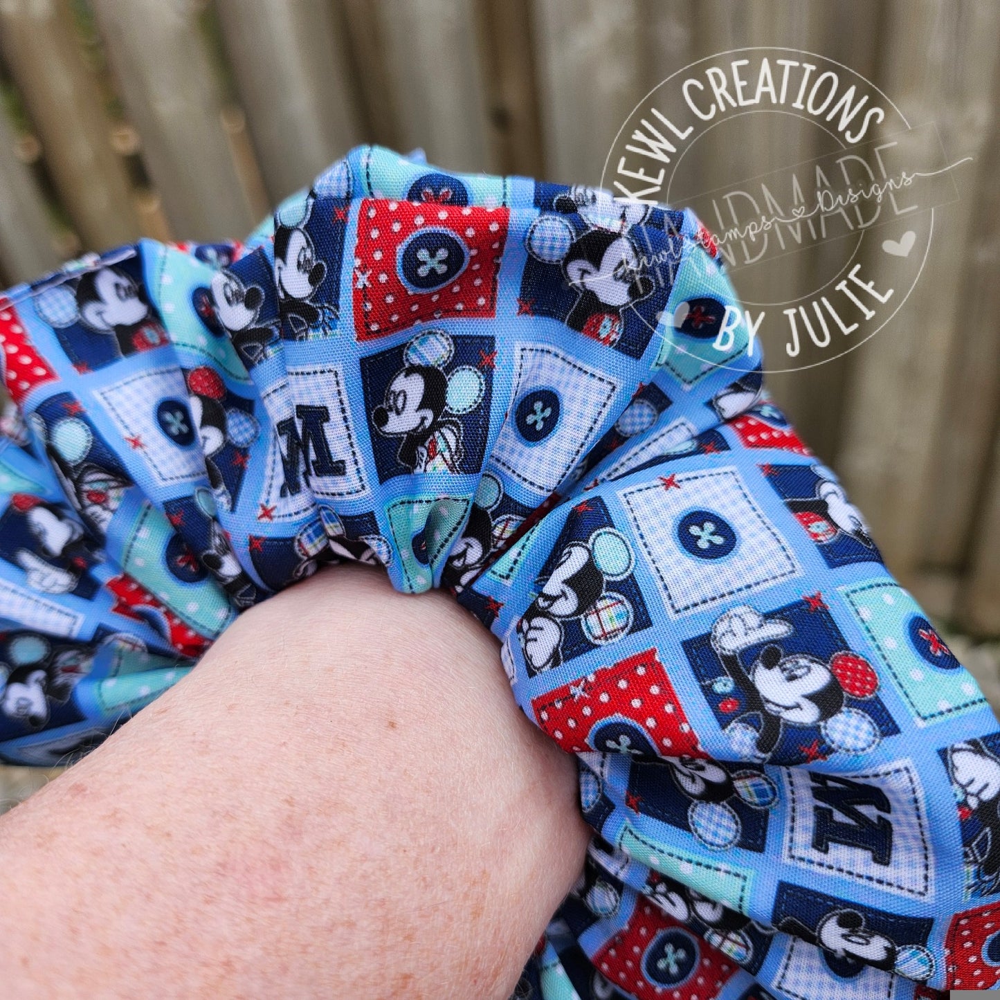 Cute and fashionable scrunchies | hair ties