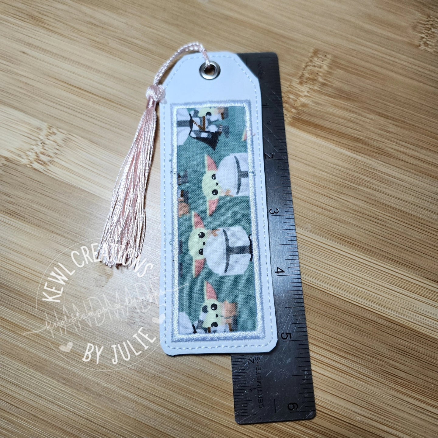 Embroidered Bookmark Appliqué