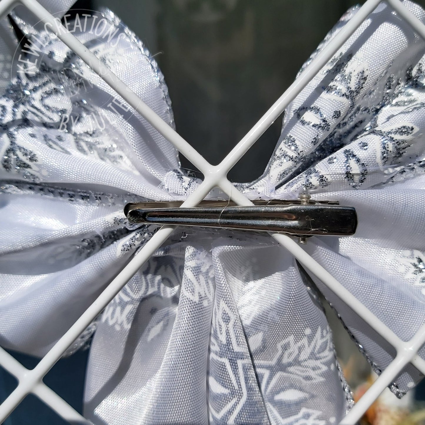 Cute and fashionable bows barrettes | hair ties