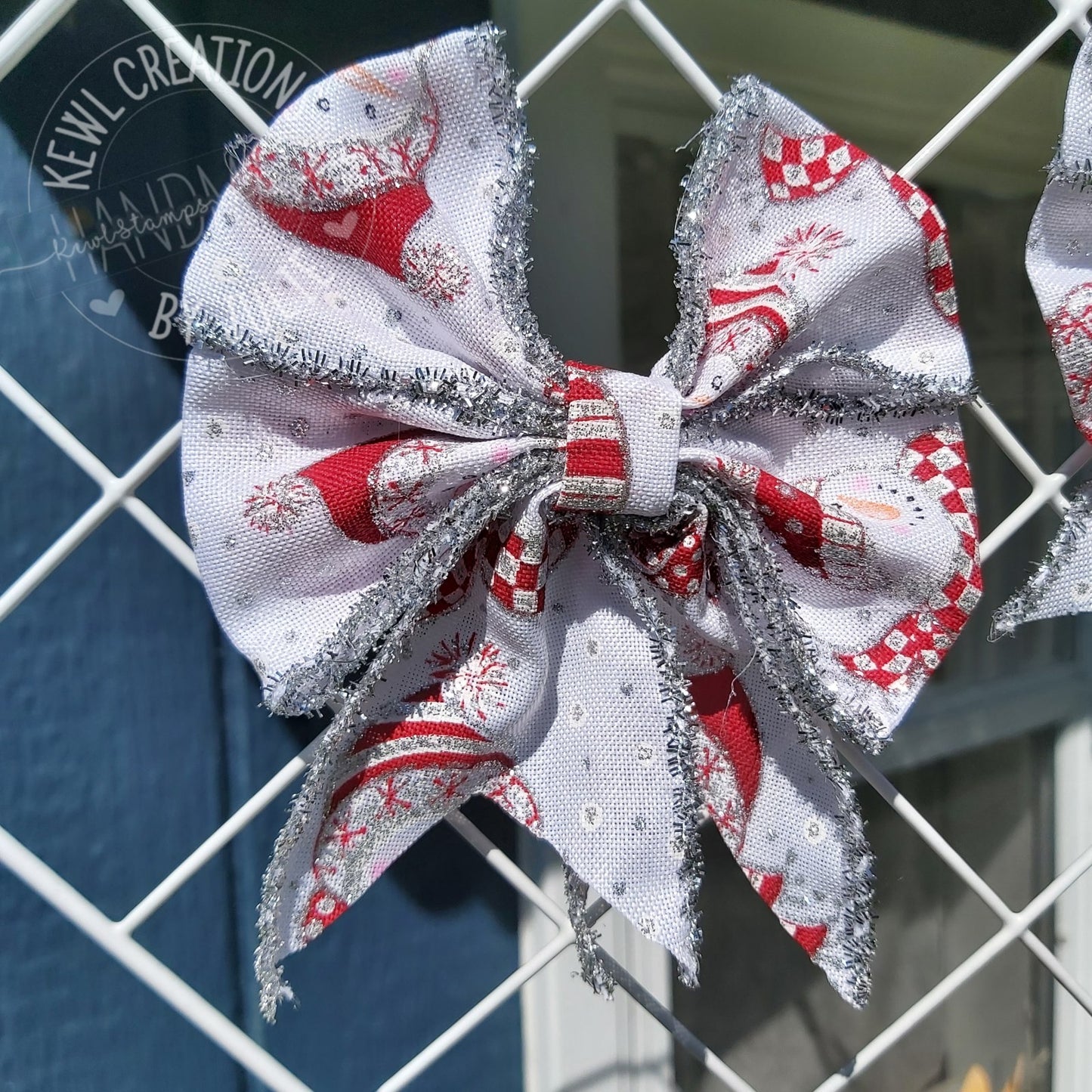 Cute and fashionable bows barrettes | hair ties