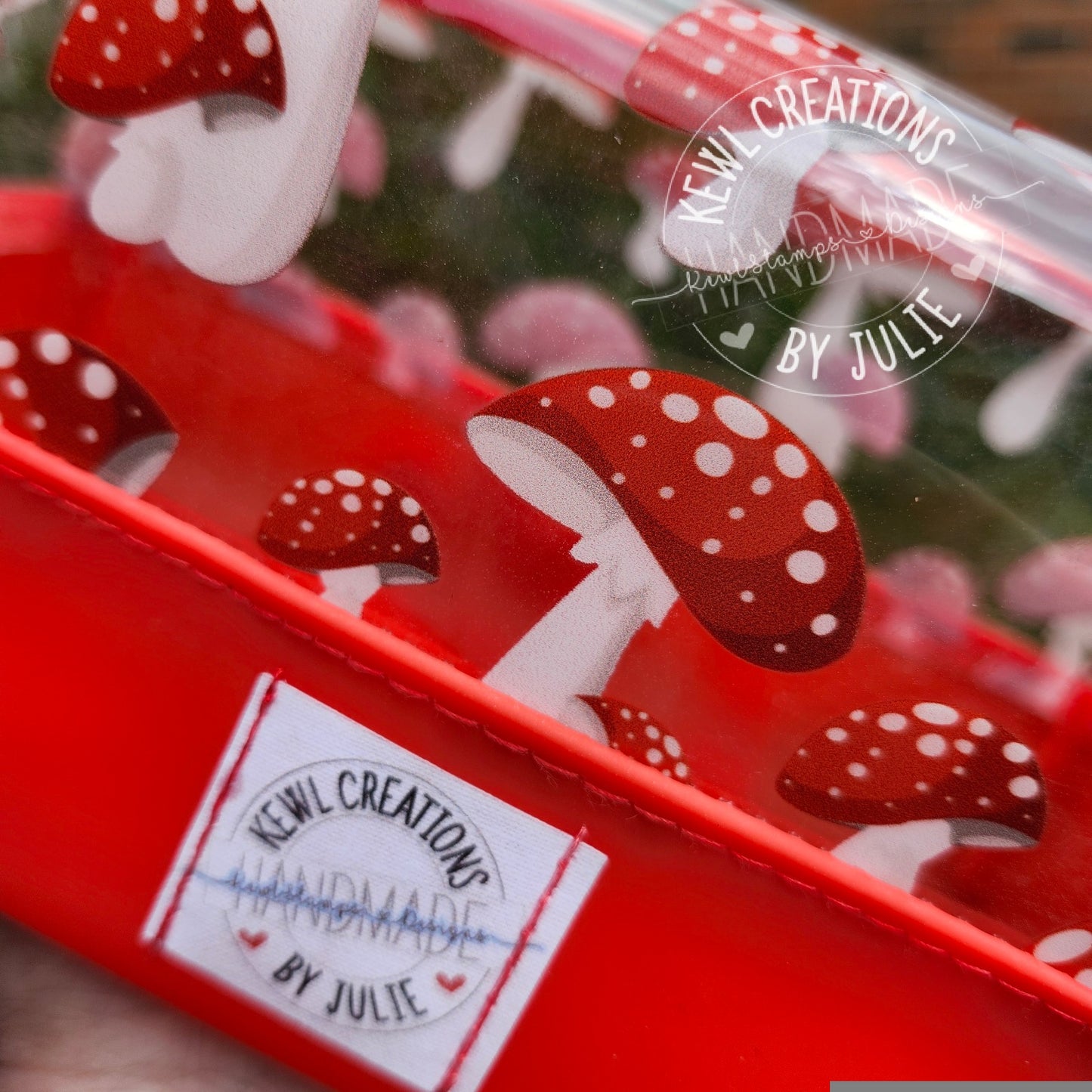 Clear TPU, Two-tone Jelly vinyl toiletries bag/ makeup pouches