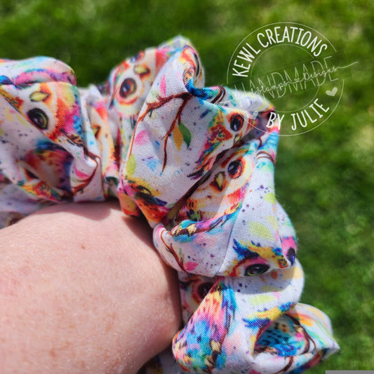 Cute and fashionable scrunchies | hair ties