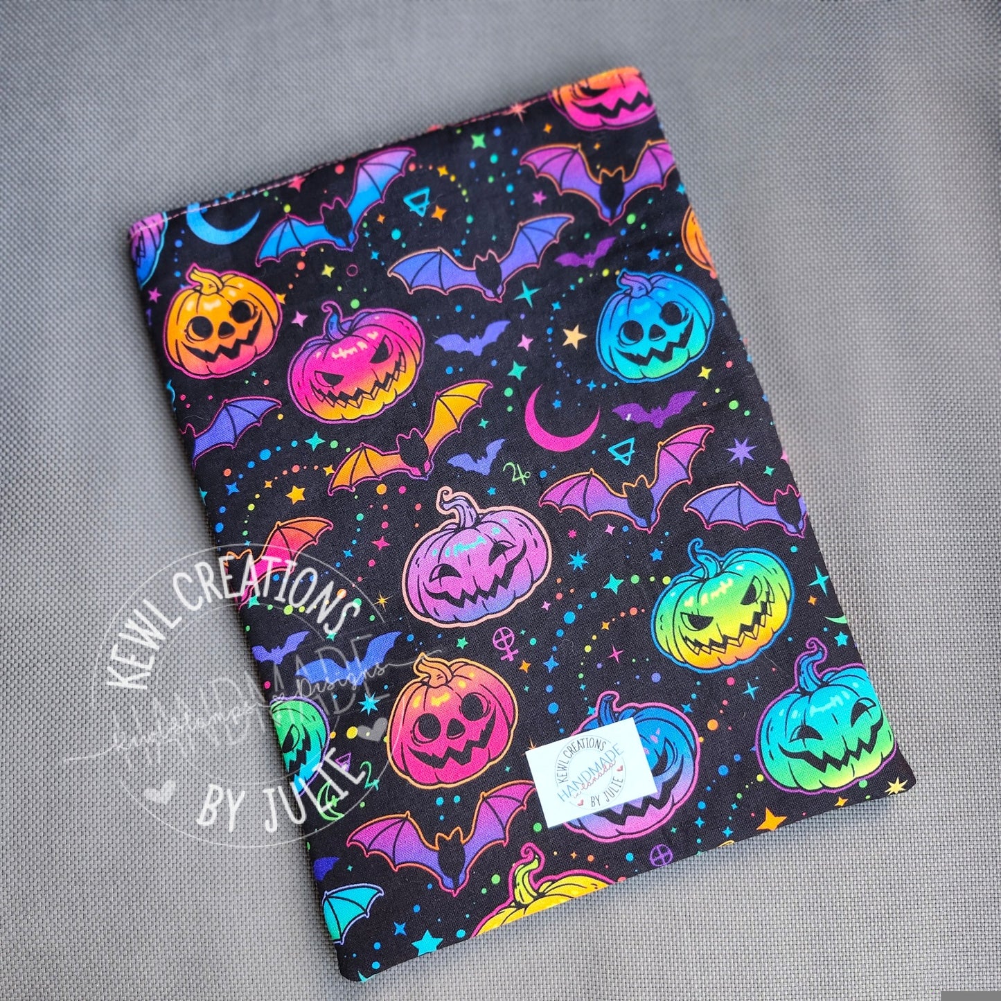 Slip pocket/ Zippered pocket Book pouch / tablet and e reader cover / Book sleeve